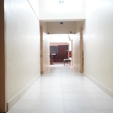 Sangeetha Tourist Home Thiruvananthapuram Ngoại thất bức ảnh